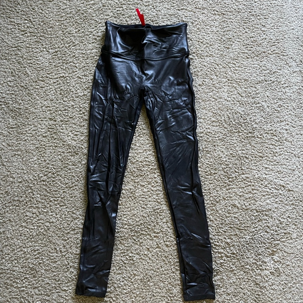 Spanx black faux leather leggings